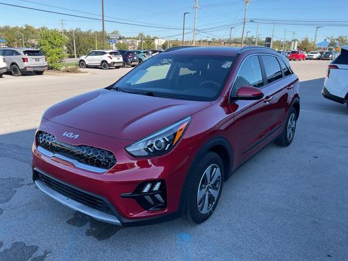 2022 Kia Niro LX
