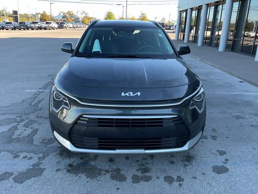 2024 Kia Niro LX