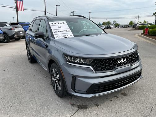 Everlasting Silver 2022 Kia Sorento S