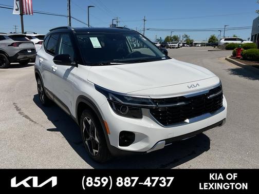 Clear White/Black Roof 2025 Kia Seltos S