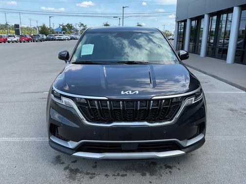 2024 Kia Carnival EX