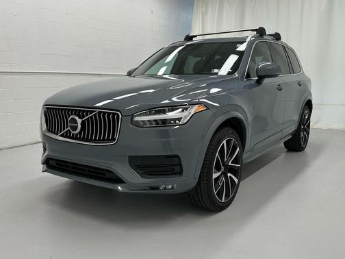 Thunder Grey Metallic 2020 Volvo XC90 T6 Momentum