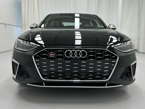 2023 Audi S4 Premium Plus TFSI quattro Tiptronic