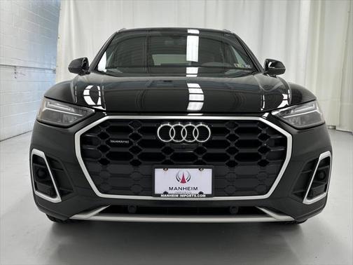 2022 Audi Q5 45 S line Premium Plus