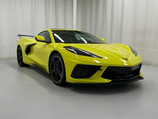 2022 Chevrolet Corvette Stingray w/2LT