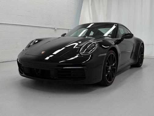2021 Porsche 911 Carrera
