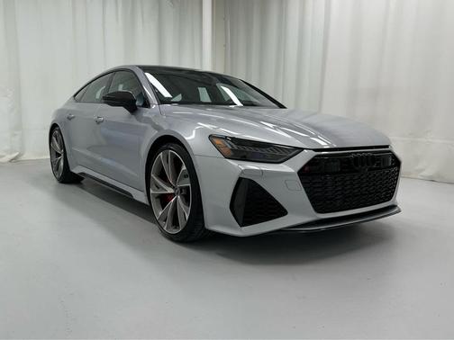 Florett Silver Metallic 2023 Audi RS 7 4.0T