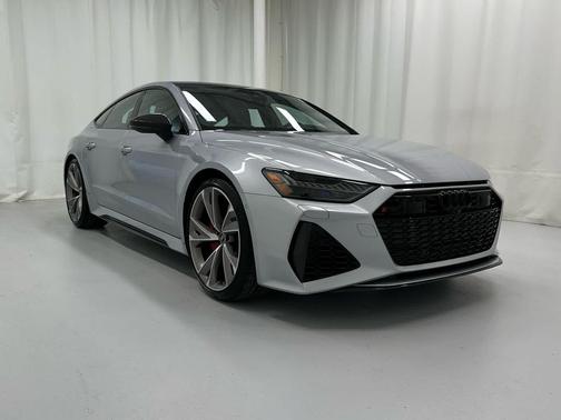 Florett Silver Metallic 2023 Audi RS 7 4.0T