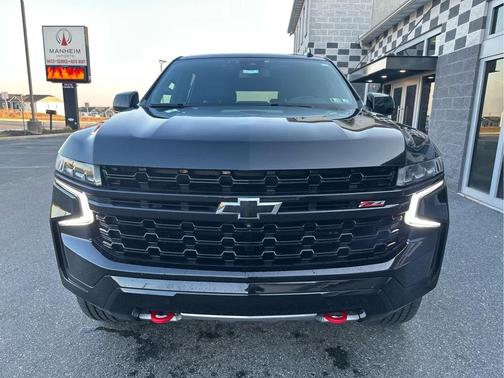 2023 Chevrolet Suburban 4WD Z71