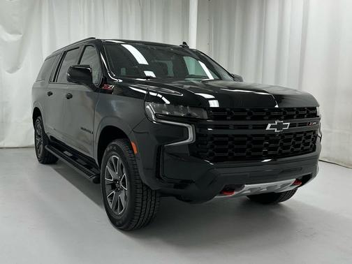 2023 Chevrolet Suburban 4WD Z71