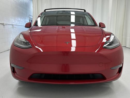 2023 Tesla Model Y Long Range Dual Motor All-Wheel Drive