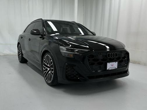 Mythos Black Metallic 2024 Audi SQ8 4.0T Prestige