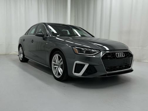 2024 Audi A4 45 S line Premium