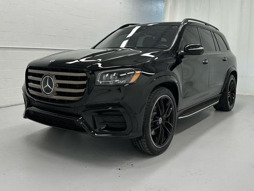 Black 2024 Mercedes-Benz GLS 450 4MATIC
