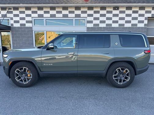 2023 Rivian R1S Launch Edition