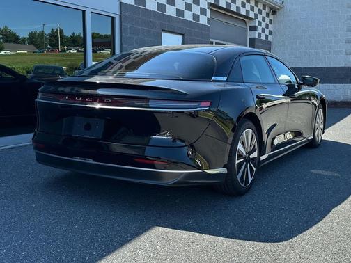 Infinite Black Metallic 2024 Lucid Air Touring