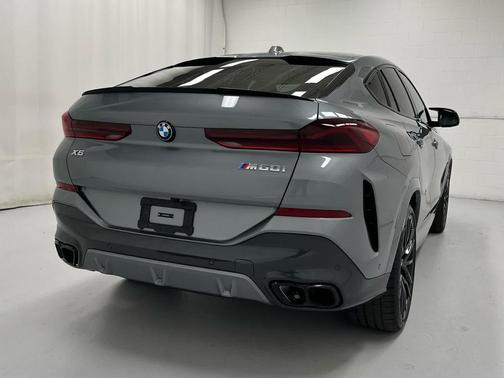 Skyscraper Grey Metallic 2025 BMW X6 M60i