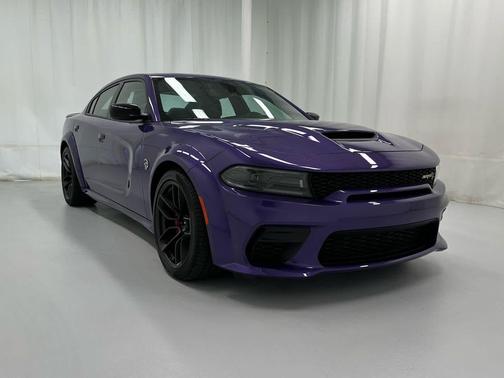 Plum Crazy Pearlcoat 2023 Dodge Charger SRT Hellcat Widebody Jailbreak