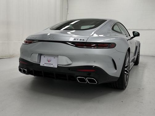 2025 Mercedes-Benz AMG GT 63 Base