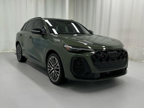 District Green Metallic 2025 Audi SQ5 3.0T Premium Plus