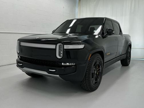 2022 Rivian R1T Adventure