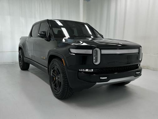2022 Rivian R1T Adventure