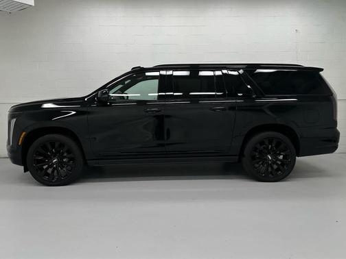 2025 Cadillac Escalade ESV Sport Platinum