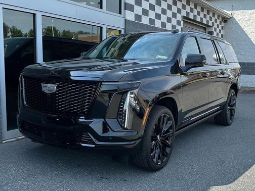 2025 Cadillac Escalade ESV Sport Platinum
