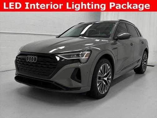 2024 Audi Q8 e-tron Premium Plus