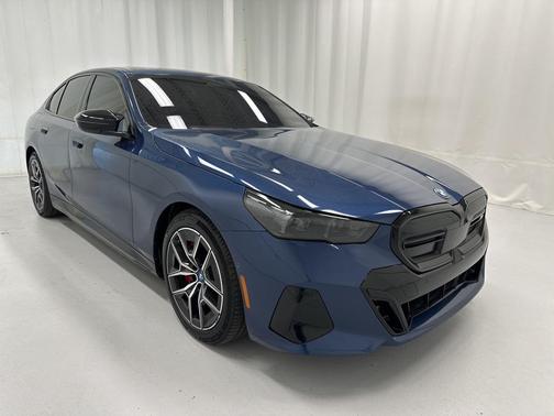 2024 BMW i5 M60