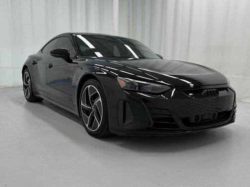 2023 Audi RS e-tron GT quattro