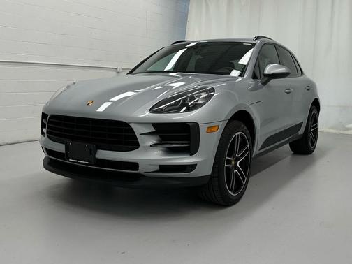 Carmine Red 2021 Porsche Macan Macan