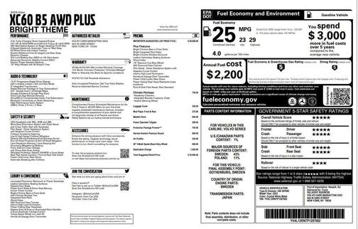 2023 Volvo XC60 B5 Plus Bright Theme