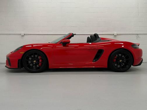 Guards Red 2022 Porsche 718 Spyder Roadster