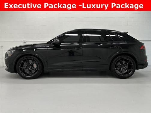 2025 Audi RS Q8 4.0T