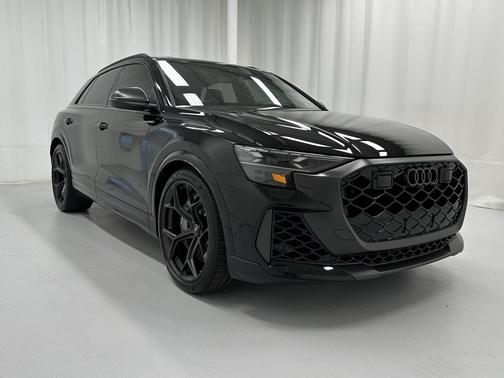 2025 Audi RS Q8 4.0T