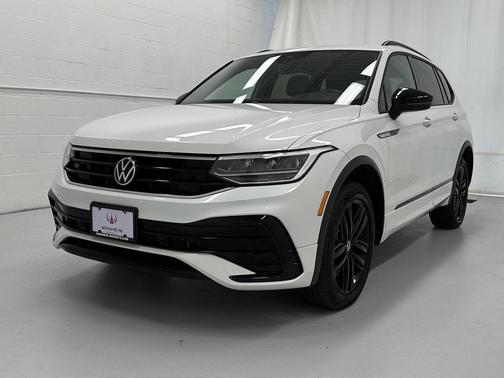 2022 Volkswagen Tiguan 2.0T SE R-Line Black 4MOTION