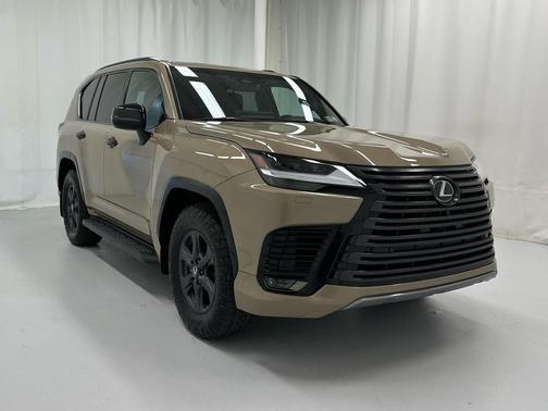 Earth 2025 Lexus LX 700h Overtrail