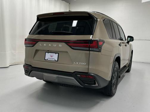 Earth 2025 Lexus LX 700h Overtrail