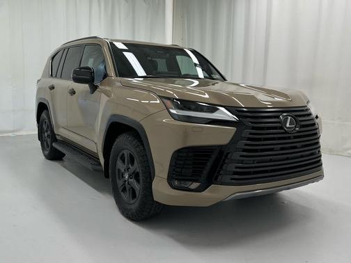 Earth 2025 Lexus LX 700h Overtrail