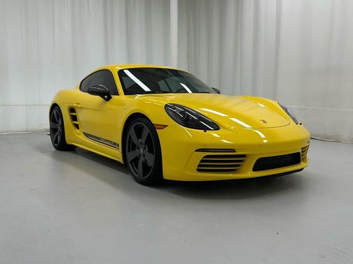 2021 Porsche 718 Cayman T