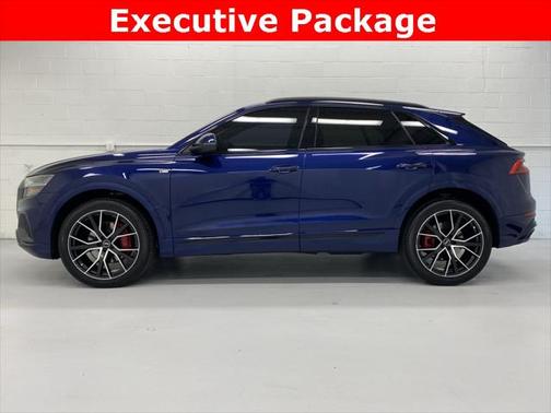 2022 Audi Q8 55 Premium Plus