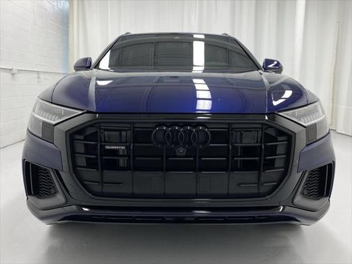 2022 Audi Q8 55 Premium Plus