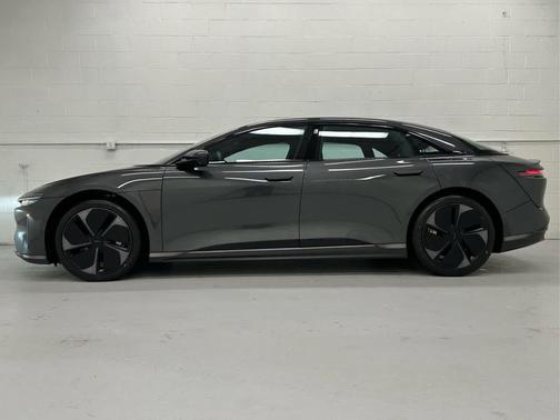 2024 Lucid Air Touring