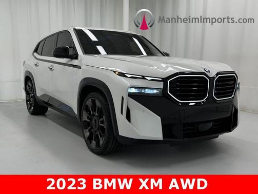 2023 BMW XM Base