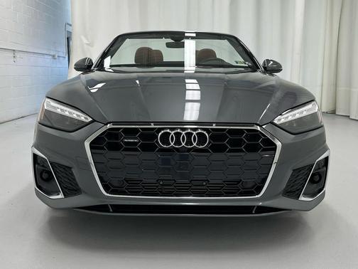 Daytona Gray Pearl Effect/Black Roof 2024 Audi A5 45 S line Premium Plus