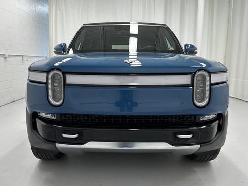 2024 Rivian R1S Adventure Quad Motor Large Pack