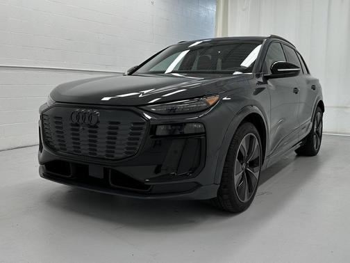 2025 Audi SQ6 e-tron Prestige quattro