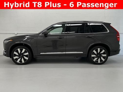 2025 Volvo XC90 Plug-In Hybrid T8 Plus 6-Seater