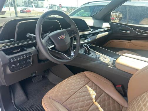 2024 Cadillac Escalade ESV Sport